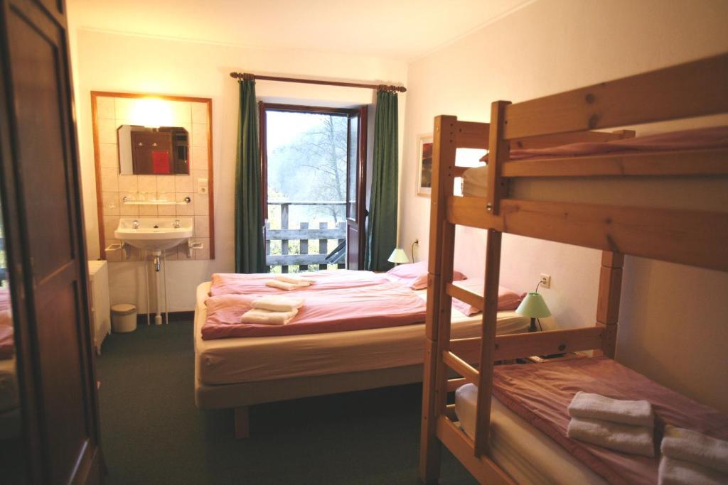 Hotel Gai-Sejour La-Roche-en-Ardenne Δωμάτιο φωτογραφία